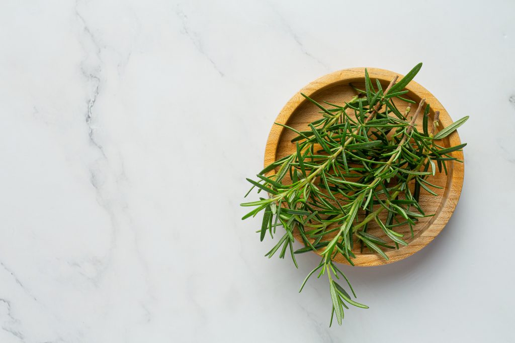 rosemary water for hair loss